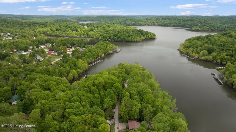 107 E Forest Dr, Leitchfield, KY 42754
