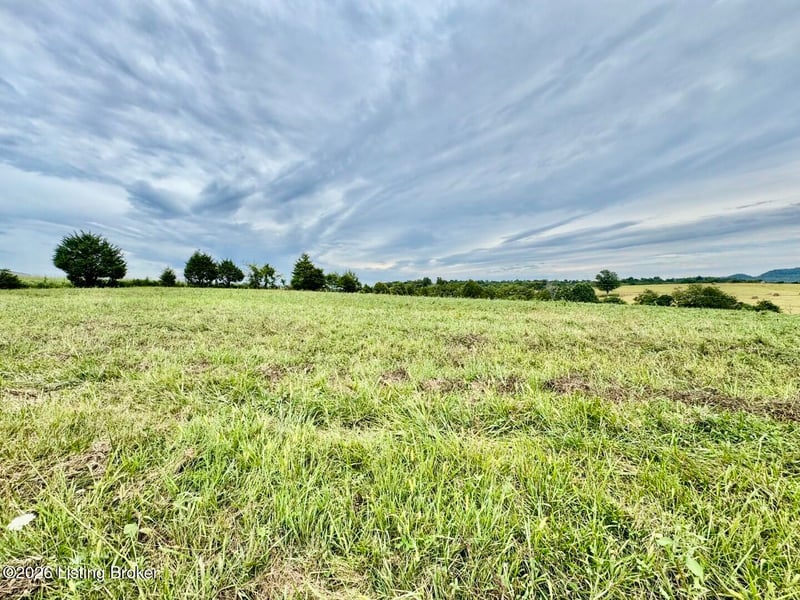 1070-1 Logan Rd, Gravel Switch, KY 40328
