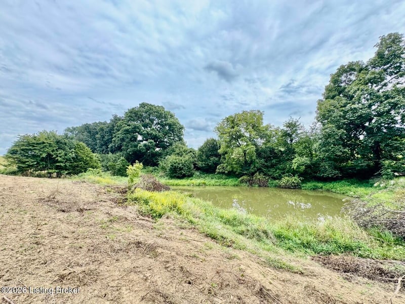 1070-10 Logan Rd, Gravel Switch, KY 40328