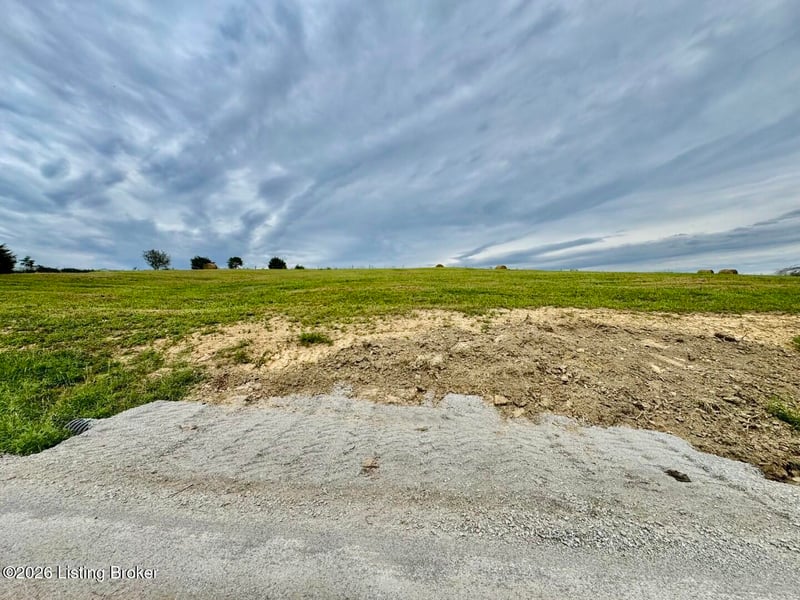 1070-2 Logan Rd, Gravel Switch, KY 40328