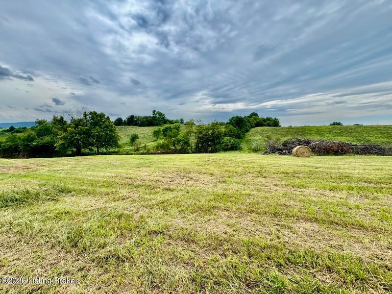 1070-3 Logan Rd, Gravel Switch, KY 40328