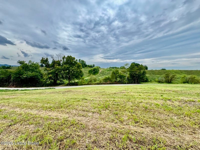 1070-4 Logan Rd, Gravel Switch, KY 40328