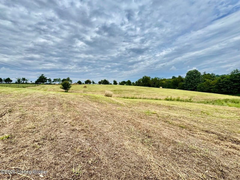 1070-5 Logan Rd, Gravel Switch, KY 40328