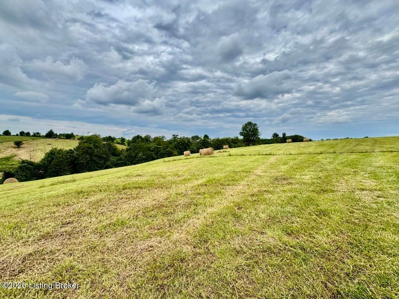 1070-7 Logan Rd, Gravel Switch, KY 40328