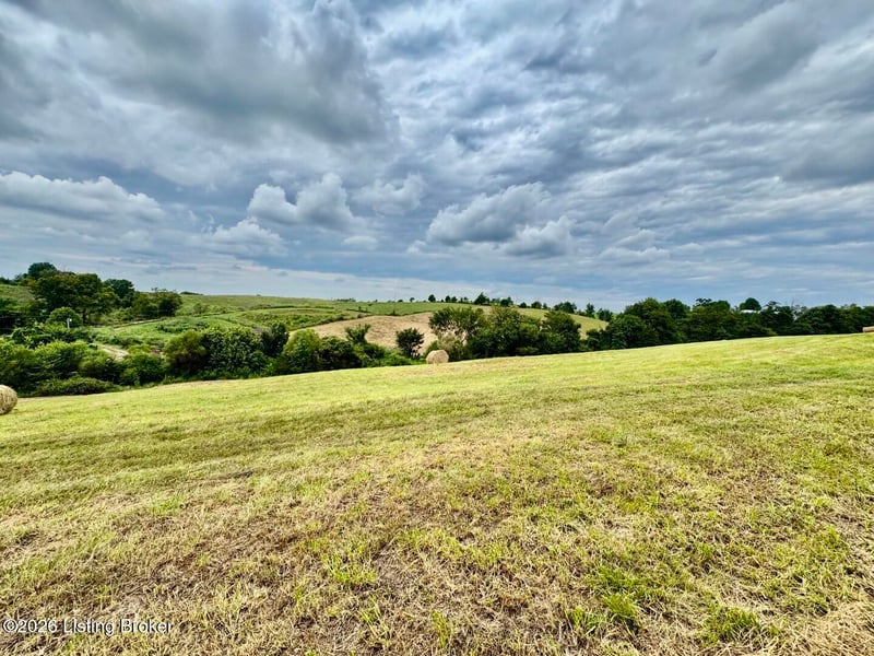 1070-7 Logan Rd, Gravel Switch, KY 40328