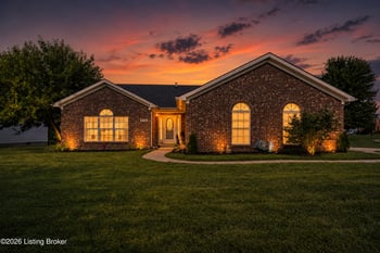 10700 Black Walnut Blvd, Louisville, KY 40229