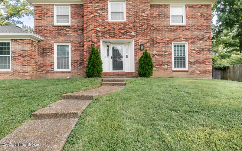 10701 Linn Station Rd, Louisville, KY 40223
