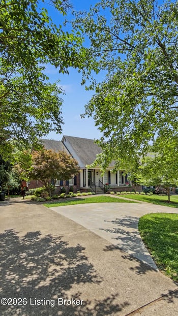 10704 High Grove Pl, Louisville, KY 40223