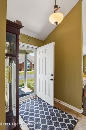 10717 Glenmary Springs Dr, Louisville, KY 40291