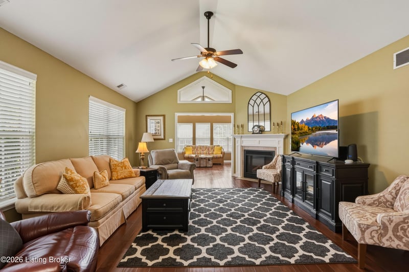 10717 Glenmary Springs Dr, Louisville, KY 40291