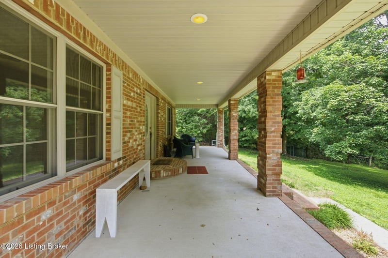1077 Hammonds Creek Rd, Lawrenceburg, KY 40342