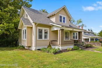 108 1st St, Simpsonville, KY 40067