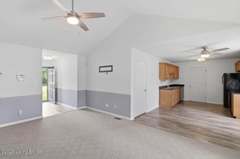 108 Excalibur Ct, Mt Washington, KY 40047