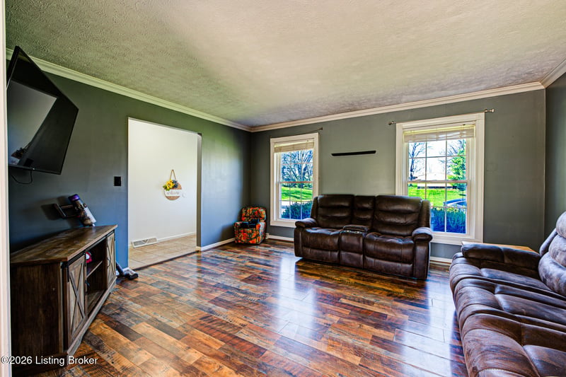 108 Gloria Dr, Shelbyville, KY 40065
