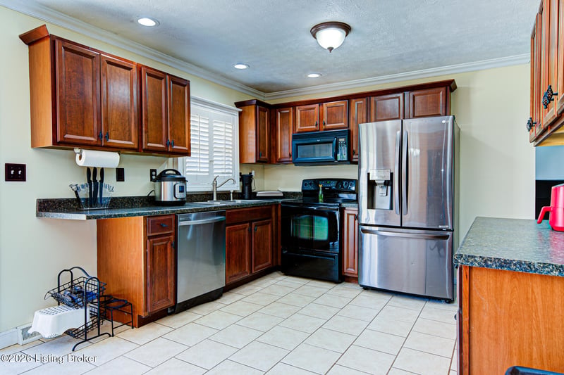 108 Gloria Dr, Shelbyville, KY 40065