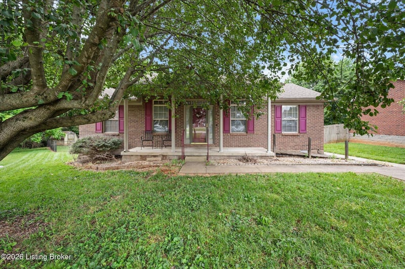 108 Kenton Dr, Bardstown, KY 40004