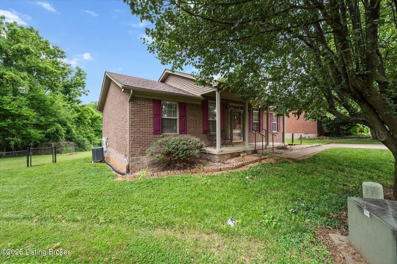 108 Kenton Dr, Bardstown, KY 40004