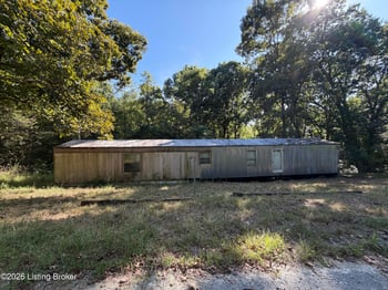 108 Woodduck Dr, Willisburg, KY 40078