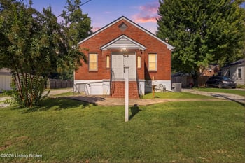 109 Berry Ave, Versailles, KY 40383