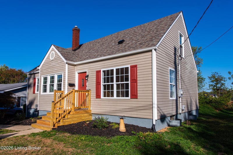 109 Franklin Ave, La Grange, KY 40031