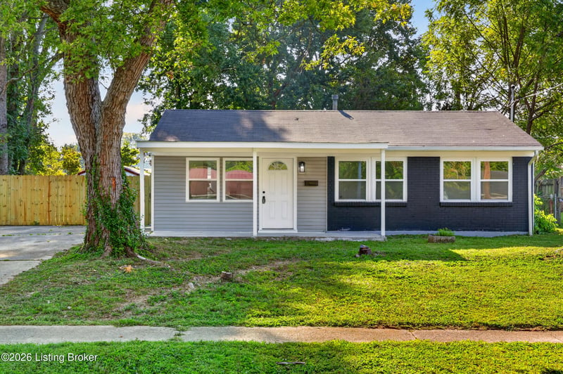 10905 Grafton Hall Rd, Louisville, KY 40272