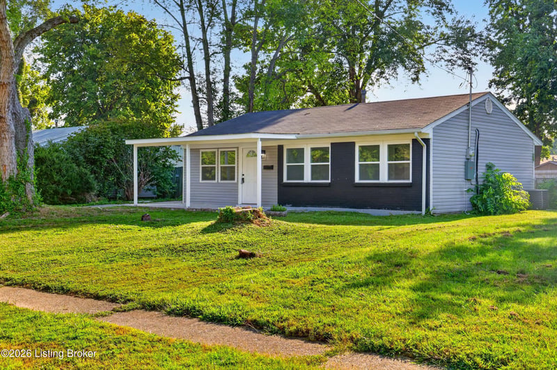 10905 Grafton Hall Rd, Louisville, KY 40272