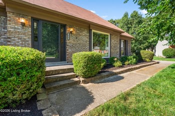 10907 Alloway Ct, Louisville, KY 40243