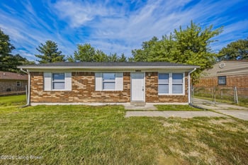 10914 Waycross Ave, Louisville, KY 40229