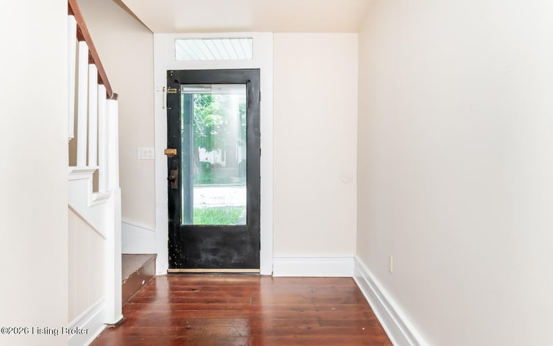 11 E Church St, New Castle, KY 40050