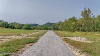11 Kidd Ct, Lebanon Junction, KY 40150