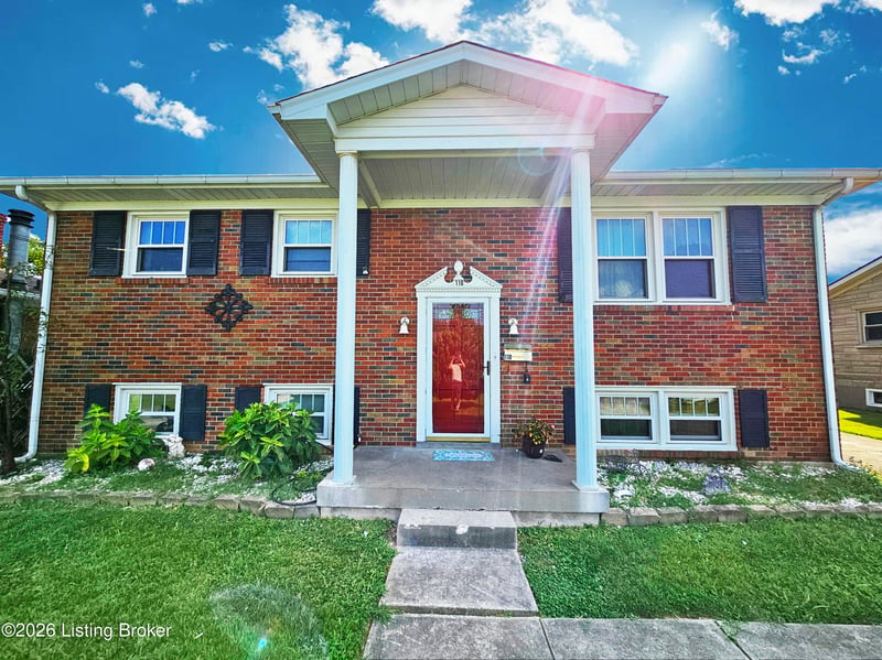110 Alvina Way, Louisville, KY 40214