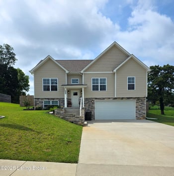 110 Brookhaven Dr, Vine Grove, KY 40175