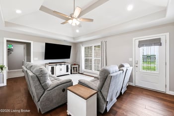 110 Hidden Valley Dr, Bardstown, KY 40004