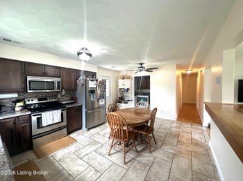 110 Pineview Dr, Bardstown, KY 40004