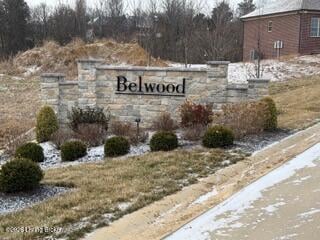 110 Sparrow Ln, Fisherville, KY 40023