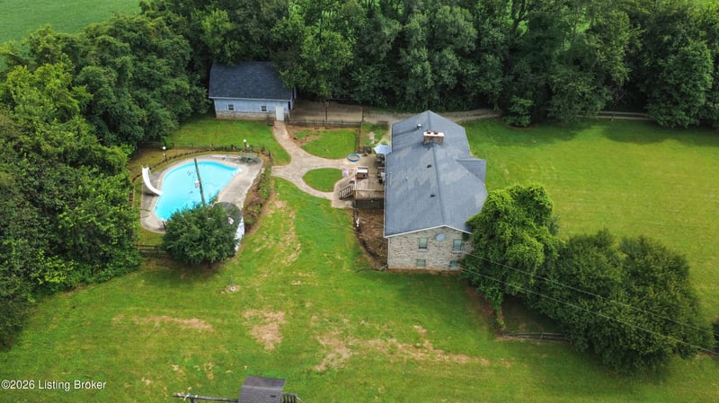 1100 Pappy Cecil Ln, Bardstown, KY 40004