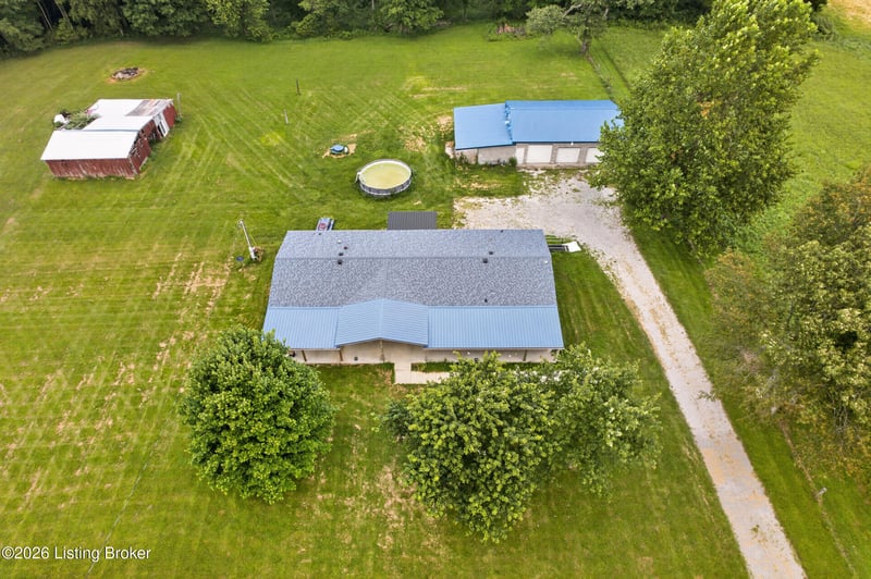 1100 Solway Meeting Rd, Big Clifty, KY 42712