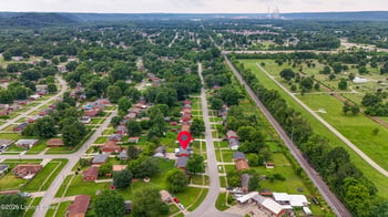 11005 Thunder Dr, Louisville, KY 40272