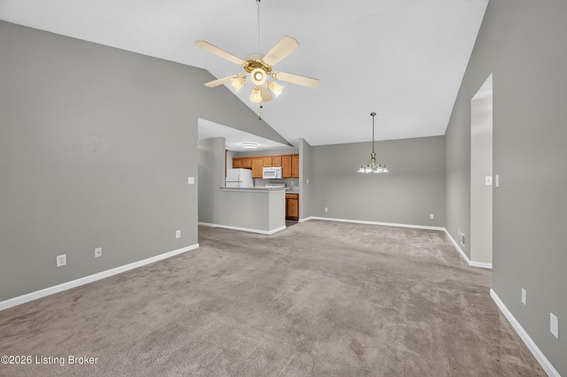 1101 Powerhouse Ln #204, Louisville, KY 40242