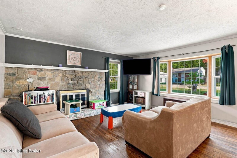 1102 Oneida Ave, Louisville, KY 40214