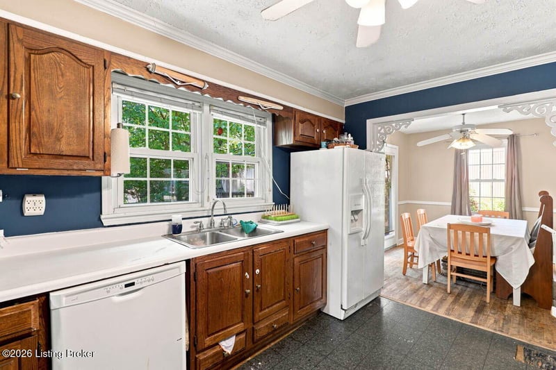 1102 Oneida Ave, Louisville, KY 40214