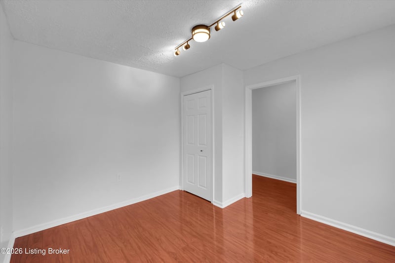1108 Schiller Ave, Louisville, KY 40204