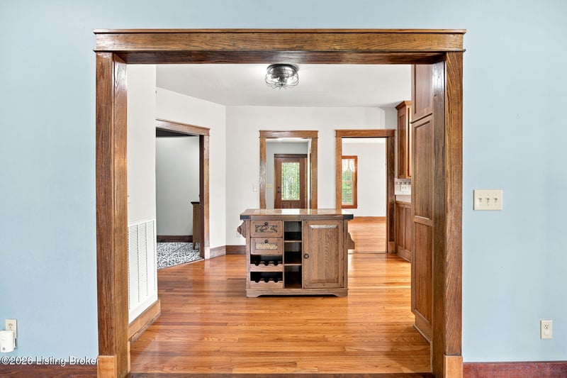 1109 Halifax Rd, Scottsville, KY 42164