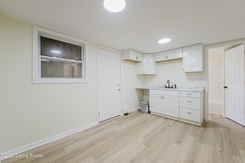 1109 W Hill St, Louisville, KY 40210