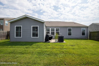 111 Gadwall Ct, Shepherdsville, KY 40165