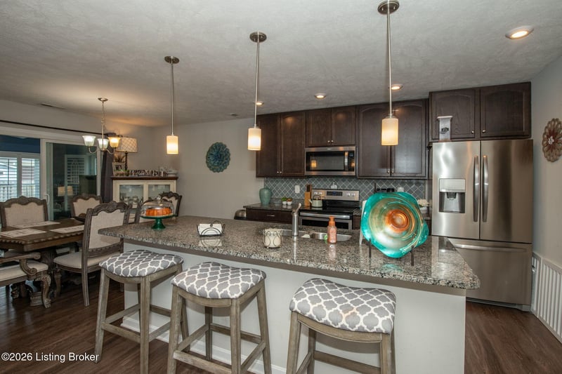 111 Gadwall Ct, Shepherdsville, KY 40165