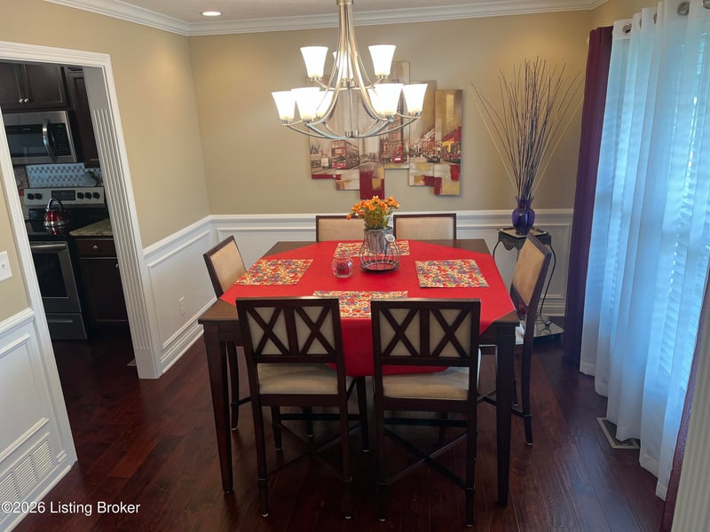 111 Persimmon Rg, Radcliff, KY 40160