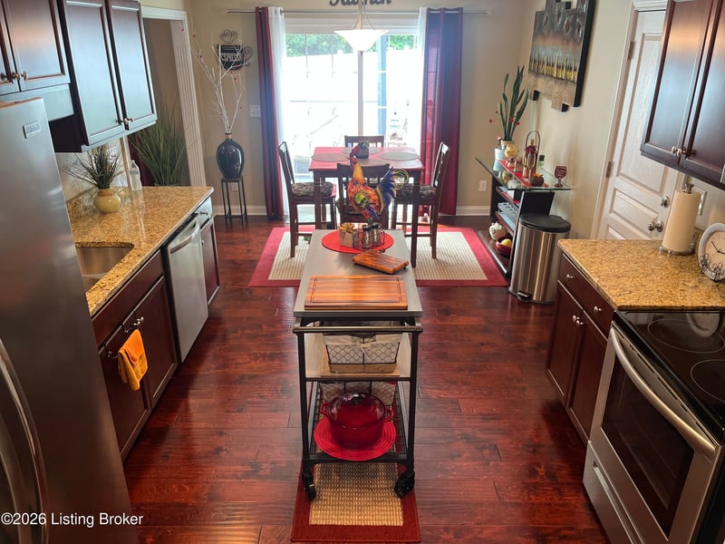 111 Persimmon Rg, Radcliff, KY 40160