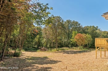 111 Phillips Ln, Vine Grove, KY 40175