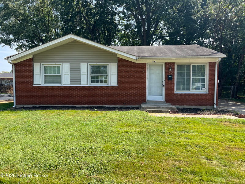 11107 Thunder Dr, Louisville, KY 40272